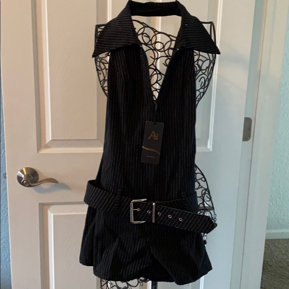 Sexy belted romper 🔥
